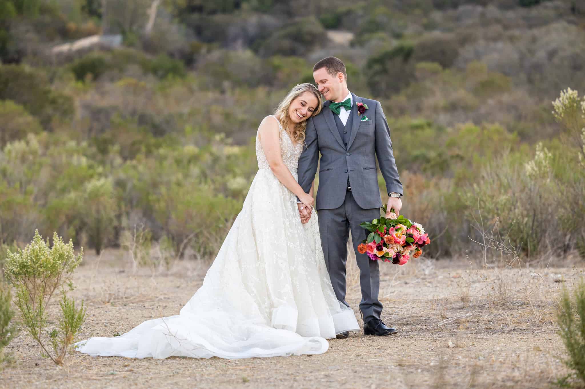 bride and groom in thousand oaks