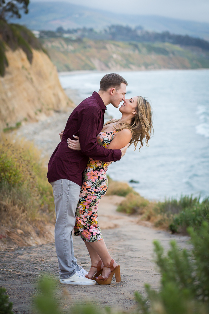 couple kissing engagement session carpinteria bluffs